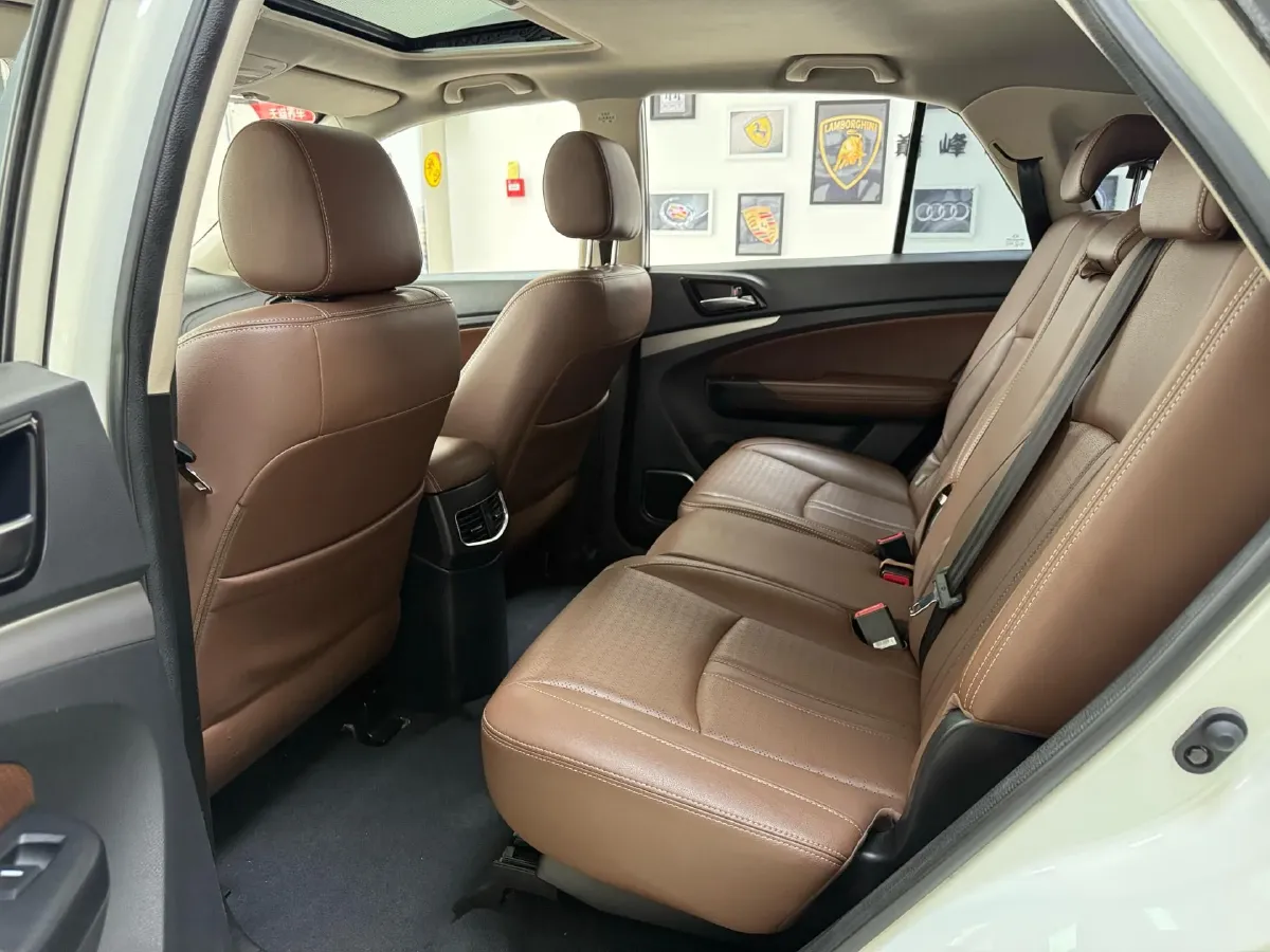 2016 BYD S7 1.5T 154HP L4 6MT,autocango,china used car exporter,china ev exporter,chinese used car exporter,chinese used ev exporter