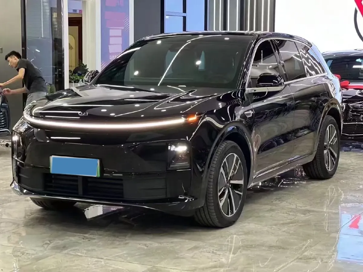 2024 Li L6 Range Extended 154HP L4 REEV 36.8KWH,autocango,china used car exporter,china ev exporter,chinese used car exporter,chinese used ev exporter