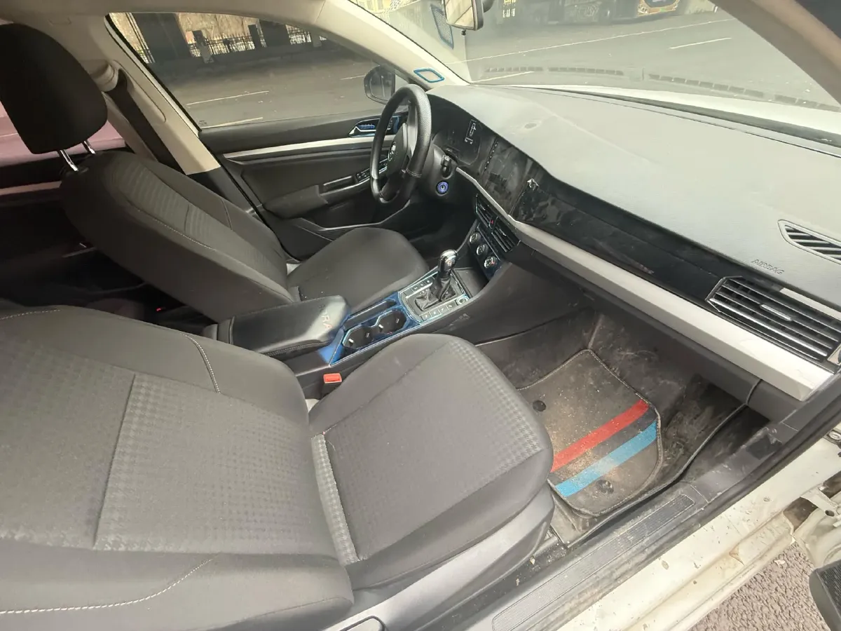 2020 Volkswagen Bora 1.5L 113HP L4 6AT,autocango,china used car exporter,china ev exporter,chinese used car exporter,chinese used ev exporter