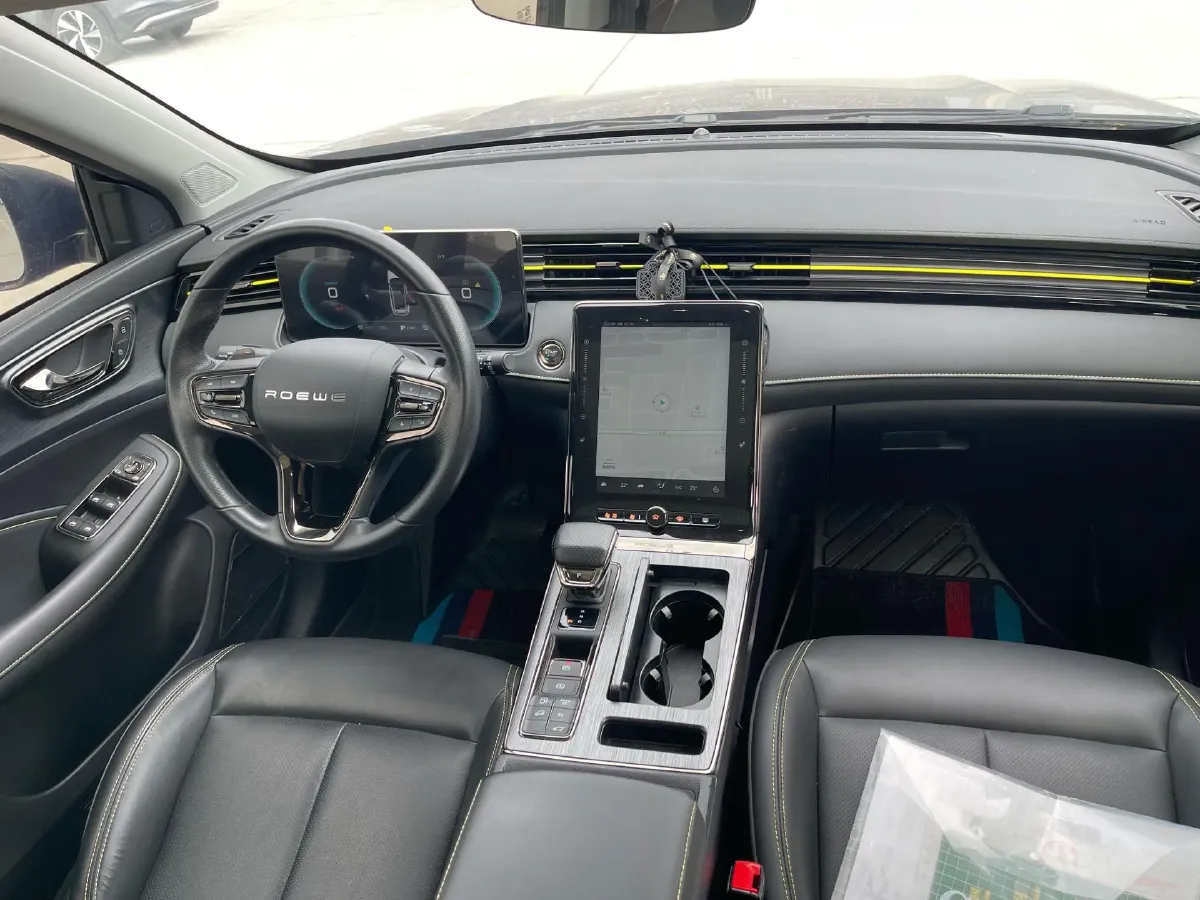 2021 Roewe RX5 1.5T 169HP L4 AMT PHEV 11.1KWH,autocango,china used car exporter,china ev exporter,chinese used car exporter,chinese used ev exporter