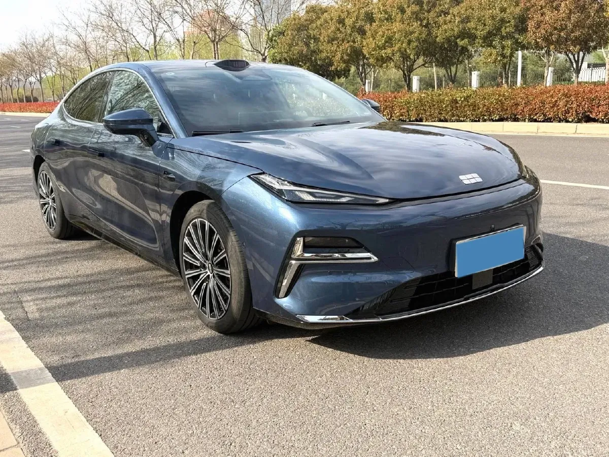 2025 Geely Galaxy Starshine 8 1.5T 163HP L4 3DHT PHEV 27.69KWH,autocango,china used car exporter,china ev exporter,chinese used car exporter,chinese used ev exporter