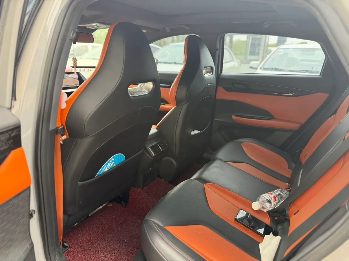 2023 ChangAn UNI-V 1.5T 188HP L4 7DCT,autocango,china used car exporter,china ev exporter,chinese used car exporter,chinese used ev exporter