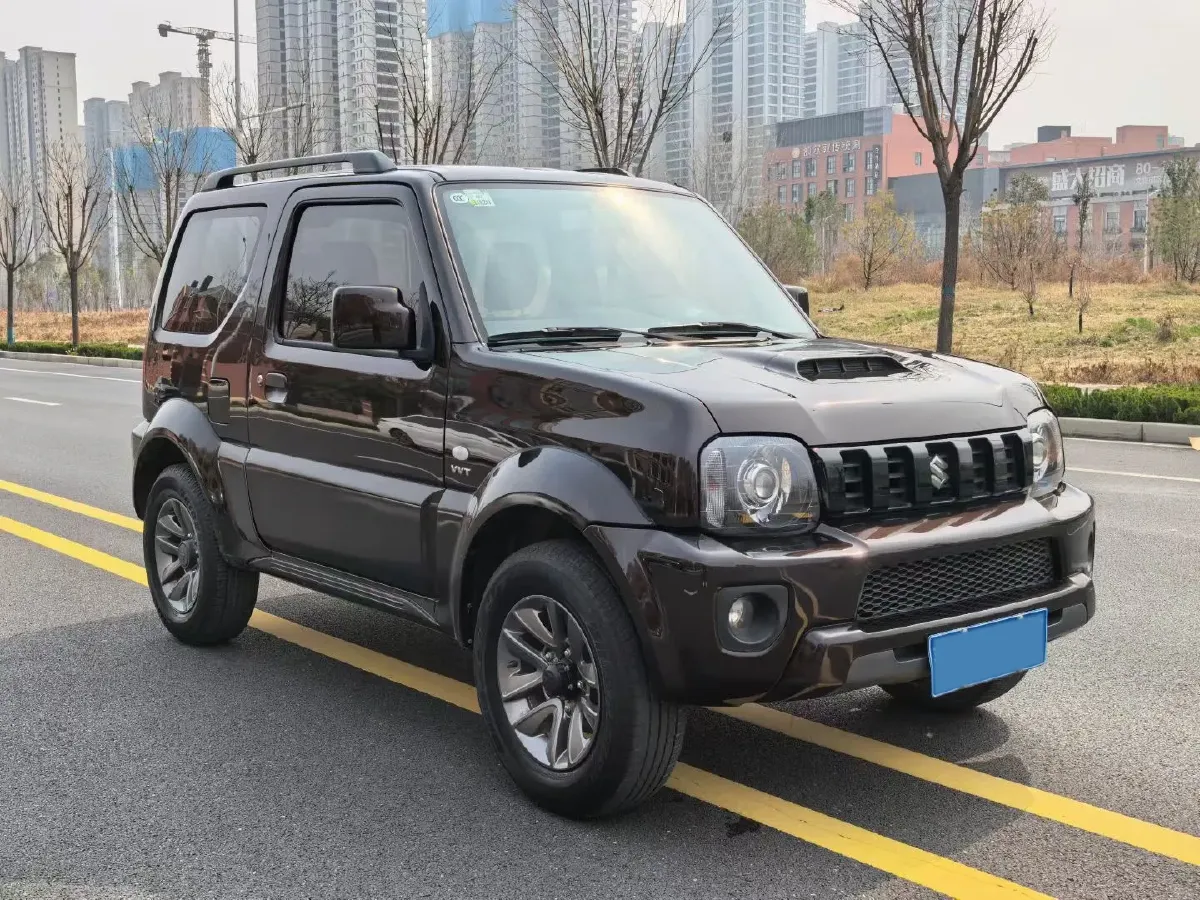 2015 Suzuki Jimny 1.3L 85HP L4 4AT,autocango,china used car exporter,china ev exporter,chinese used car exporter,chinese used ev exporter