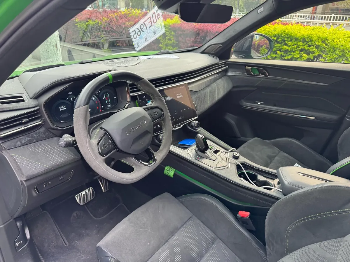 2022 LYNK&CO 05 2.0T 265HP L4 8AT,autocango,china used car exporter,china ev exporter,chinese used car exporter,chinese used ev exporter