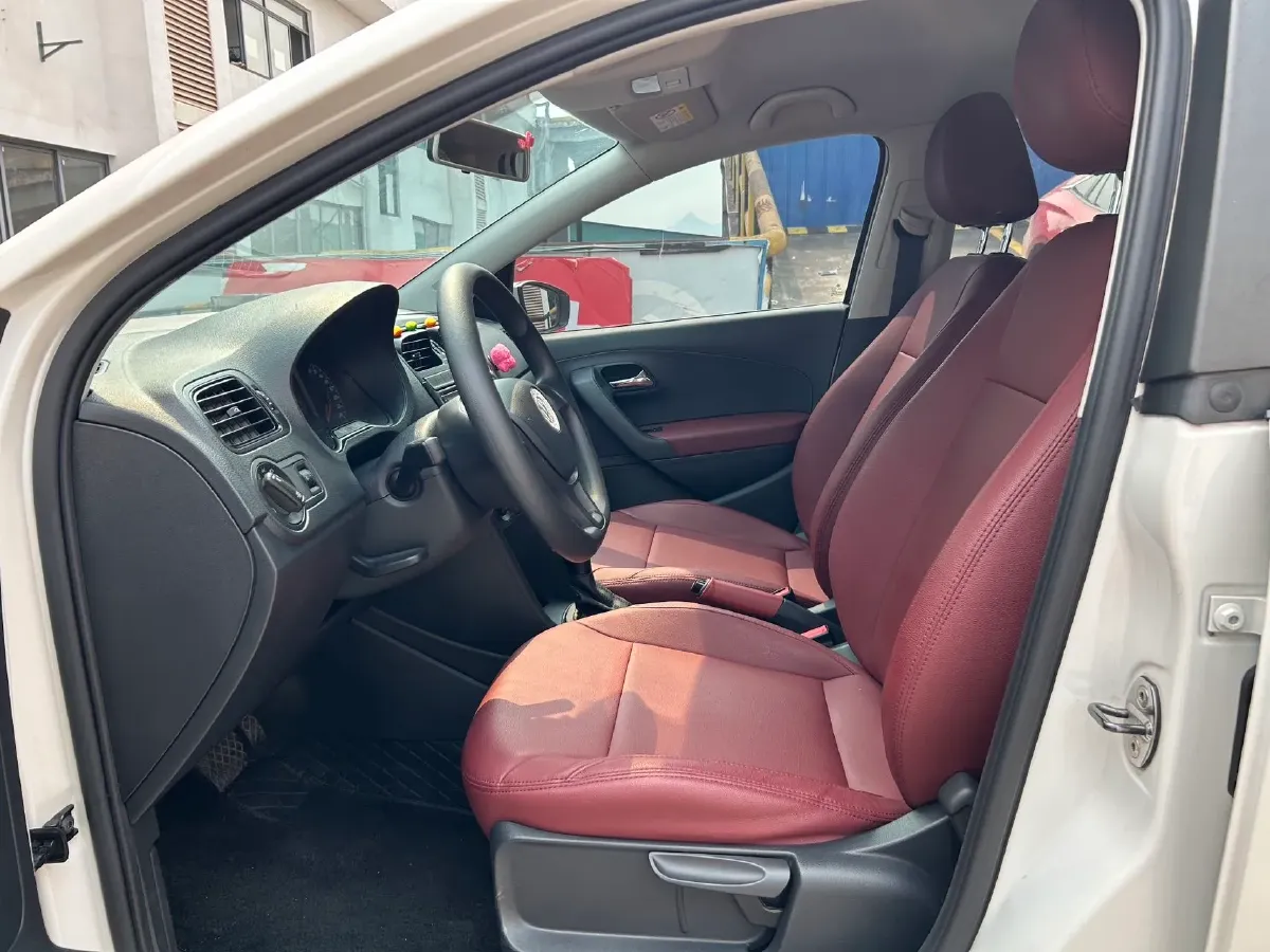 2016 Volkswagen Polo 1.4L 90HP L4 6AT,autocango,china used car exporter,china ev exporter,chinese used car exporter,chinese used ev exporter