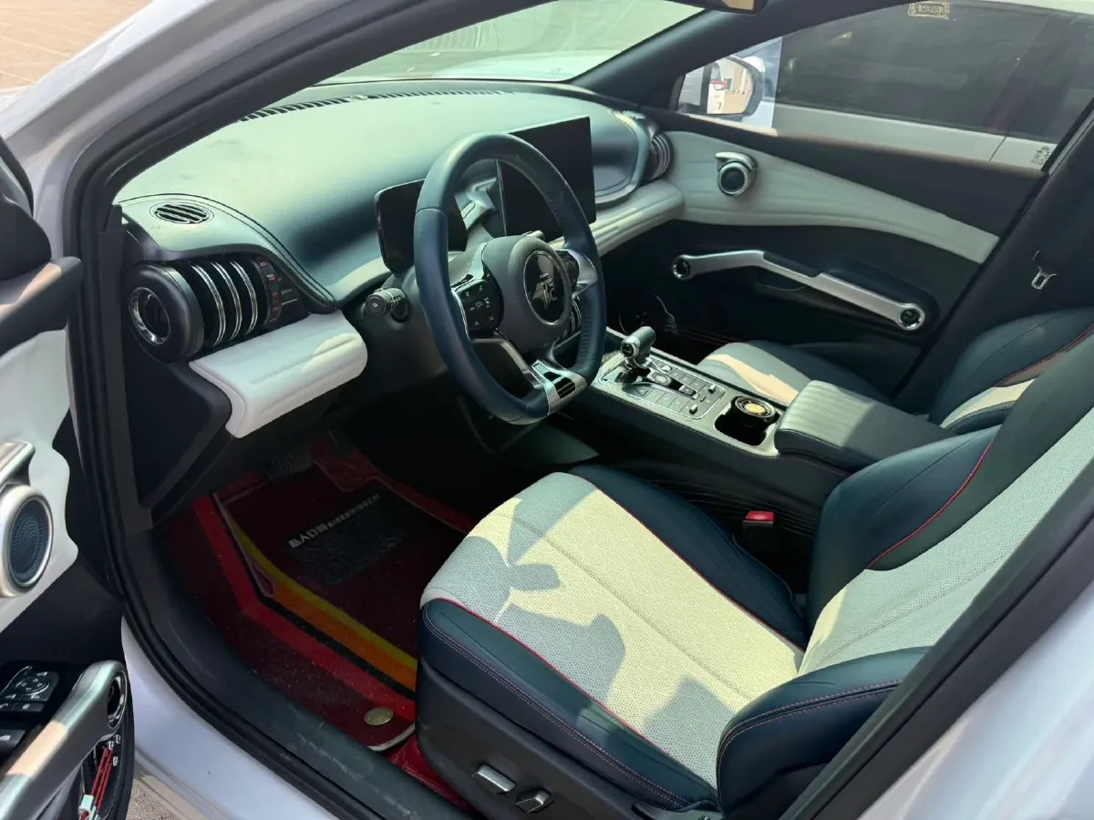 2022 Foton Grand General G7 2.0T 238HP L4 8AT,autocango,china used car exporter,china ev exporter,chinese used car exporter,chinese used ev exporter