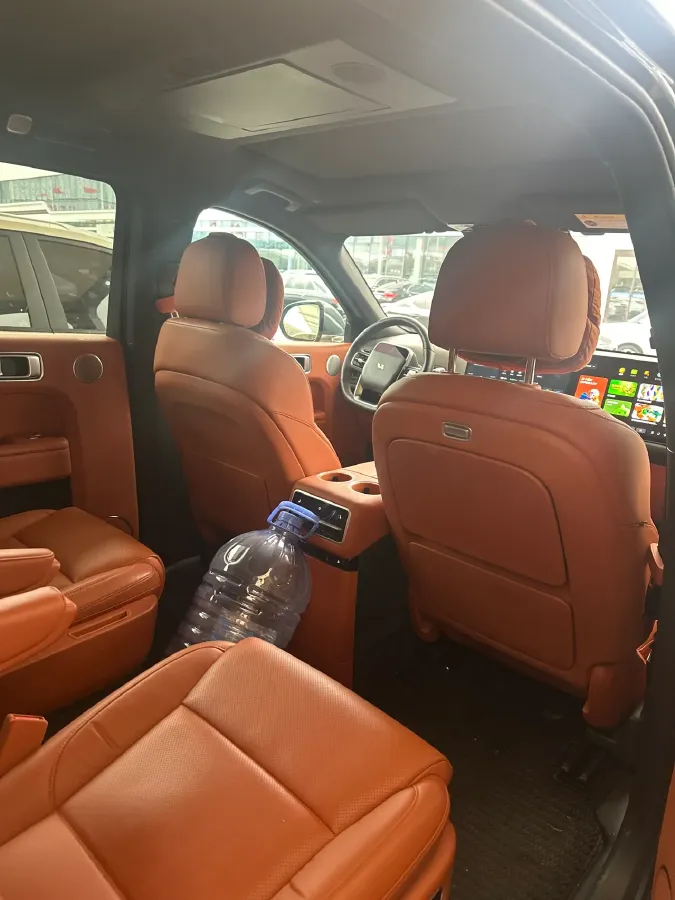 2022 Li L9 Range Extended 154HP REEV 42.6KWH,autocango,china used car exporter,china ev exporter,chinese used car exporter,chinese used ev exporter