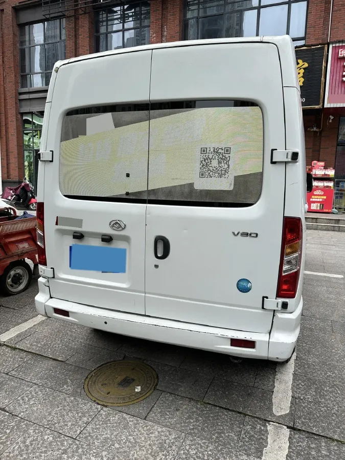 2021 MAXUS XinTu V80 2.0T 127HP L4 6MT,autocango,china used car exporter,china ev exporter,chinese used car exporter,chinese used ev exporter