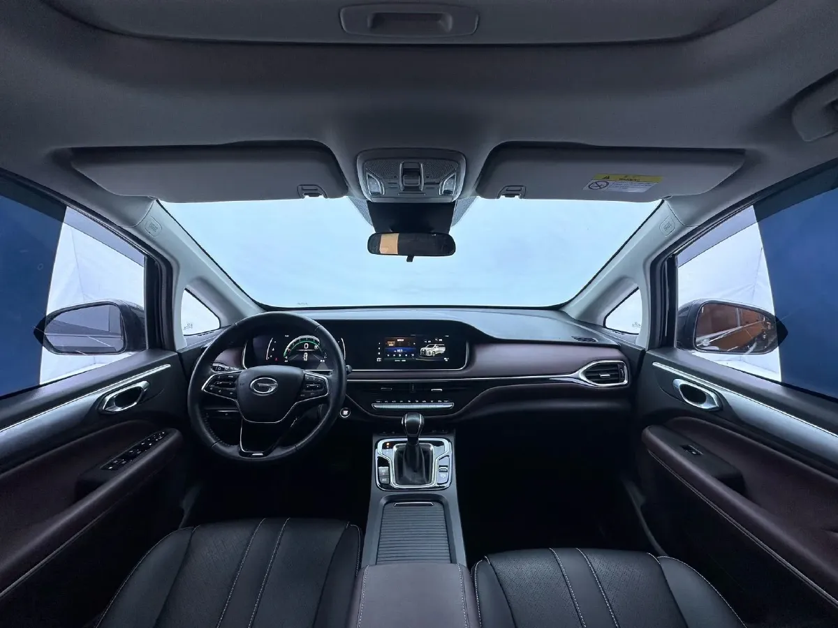 2021 GAC Trumpchi M6 1.5T 169HP L4 7DCT,autocango,china used car exporter,china ev exporter,chinese used car exporter,chinese used ev exporter