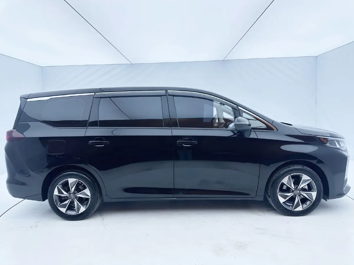 2021 GAC Trumpchi M6 1.5T 169HP L4 7DCT,autocango,china used car exporter,china ev exporter,chinese used car exporter,chinese used ev exporter