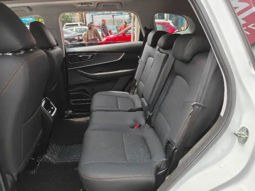 2020 Chery Tiggo 8 1.5T 156HP L4 6MT,autocango,china used car exporter,china ev exporter,chinese used car exporter,chinese used ev exporter