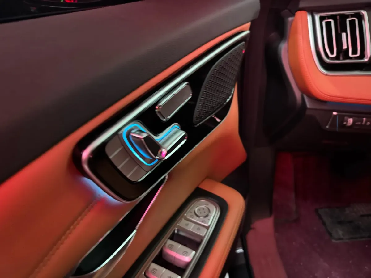 2024 Jetour X70 Plus 1.5T 156HP L4 6DCT,autocango,china used car exporter,china ev exporter,chinese used car exporter,chinese used ev exporter