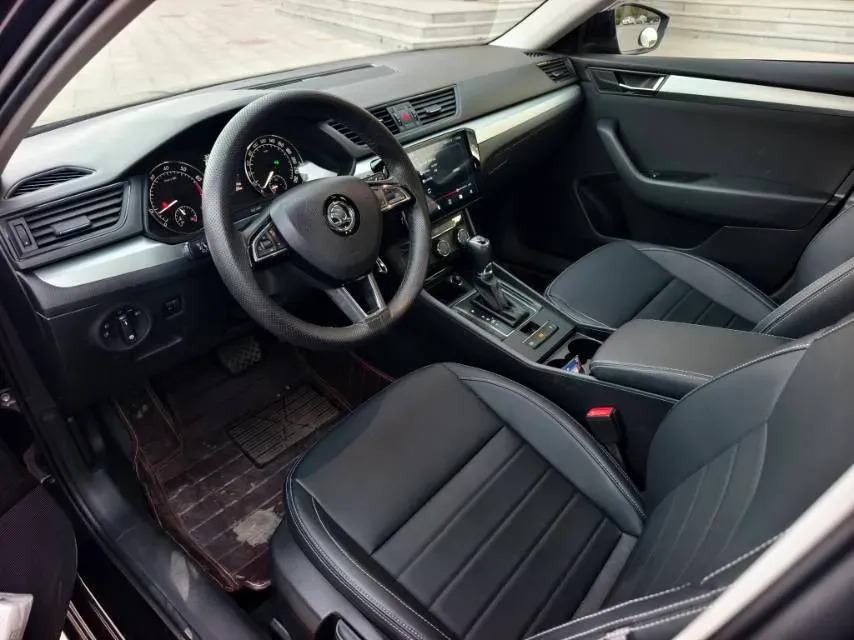 2018 Nissan Terra 2.5L 184HP L4 7AT,autocango,china used car exporter,china ev exporter,chinese used car exporter,chinese used ev exporter