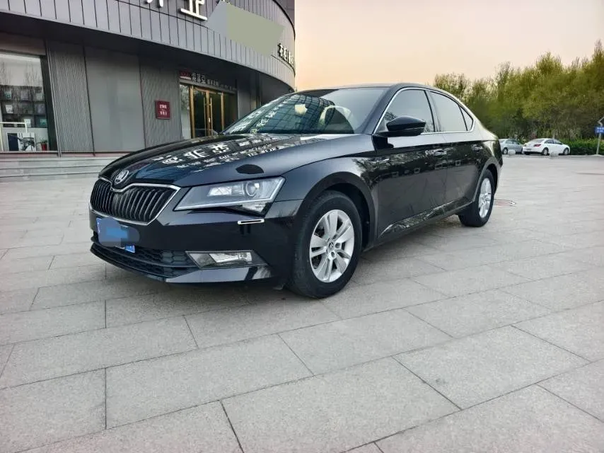 2018 Nissan Terra 2.5L 184HP L4 7AT,autocango,china used car exporter,china ev exporter,chinese used car exporter,chinese used ev exporter