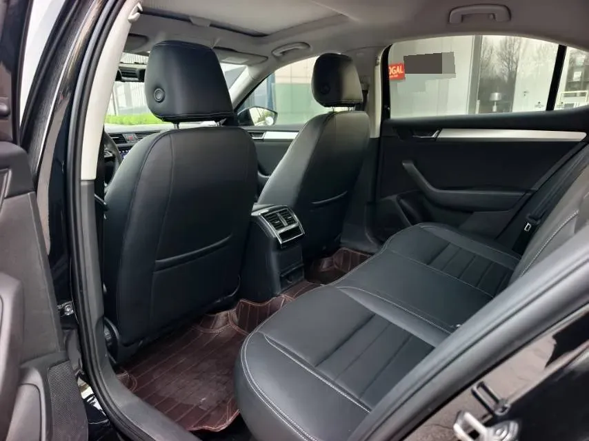 2018 Nissan Terra 2.5L 184HP L4 7AT,autocango,china used car exporter,china ev exporter,chinese used car exporter,chinese used ev exporter