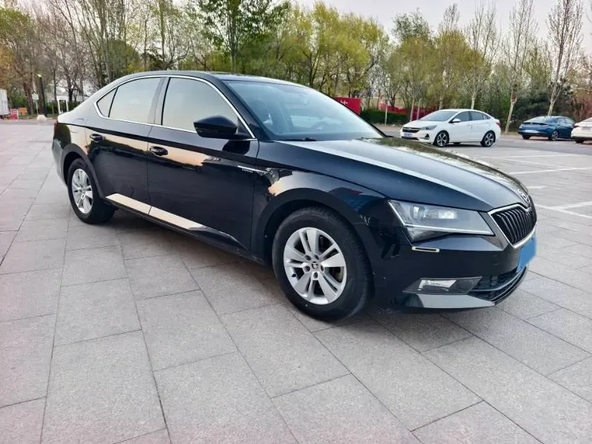 2018 Nissan Terra 2.5L 184HP L4 7AT,autocango,china used car exporter,china ev exporter,chinese used car exporter,chinese used ev exporter