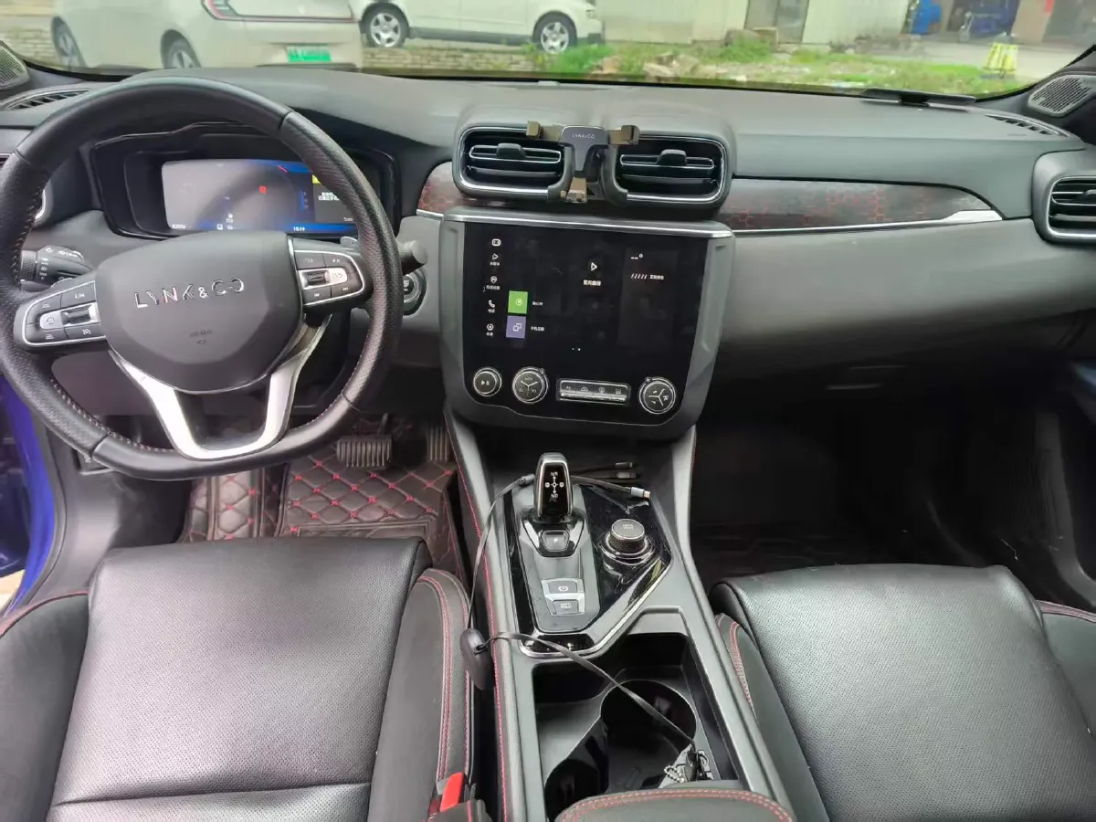 2018 Toyota C-HR 2.0L 171HP L4 CVT,autocango,china used car exporter,china ev exporter,chinese used car exporter,chinese used ev exporter