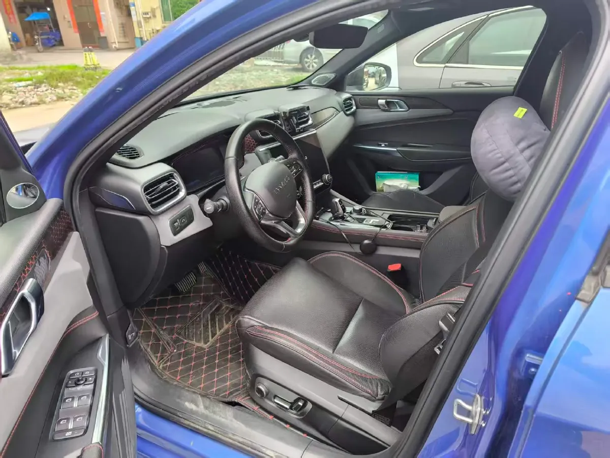 2018 Toyota C-HR 2.0L 171HP L4 CVT,autocango,china used car exporter,china ev exporter,chinese used car exporter,chinese used ev exporter