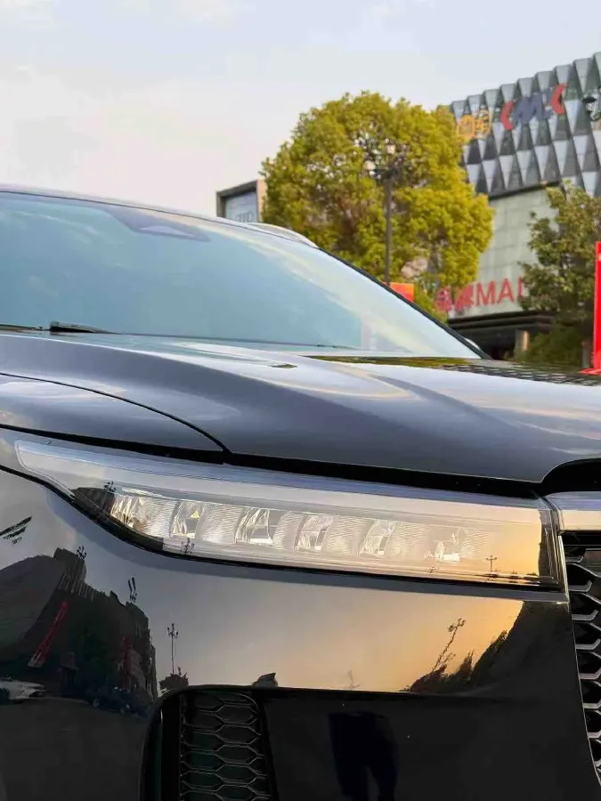 2021 Li ONE Range Extended 131HP REEV 40.5KWH,autocango,china used car exporter,china ev exporter,chinese used car exporter,chinese used ev exporter