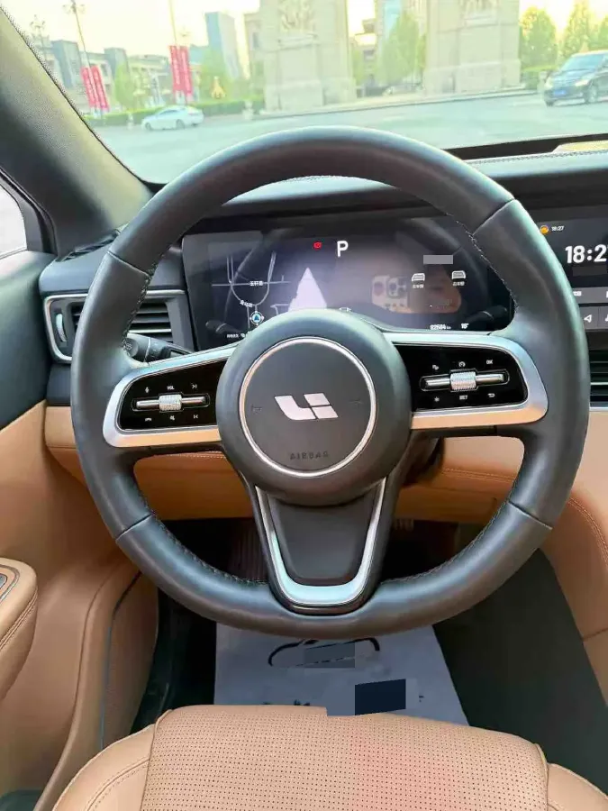 2021 Li ONE Range Extended 131HP REEV 40.5KWH,autocango,china used car exporter,china ev exporter,chinese used car exporter,chinese used ev exporter