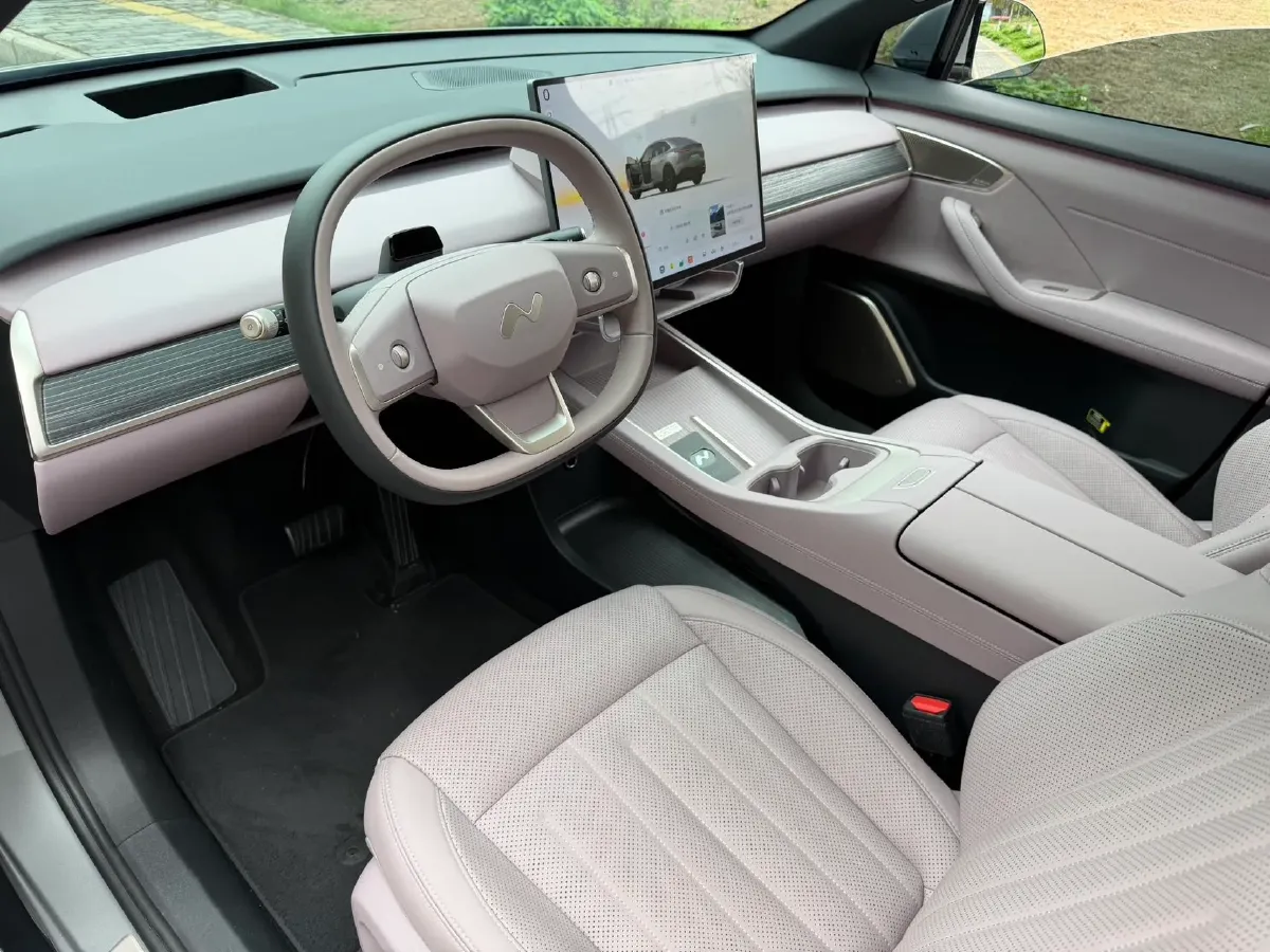 2024 ONVO L60 BEV 60KWH,autocango,china used car exporter,china ev exporter,chinese used car exporter,chinese used ev exporter