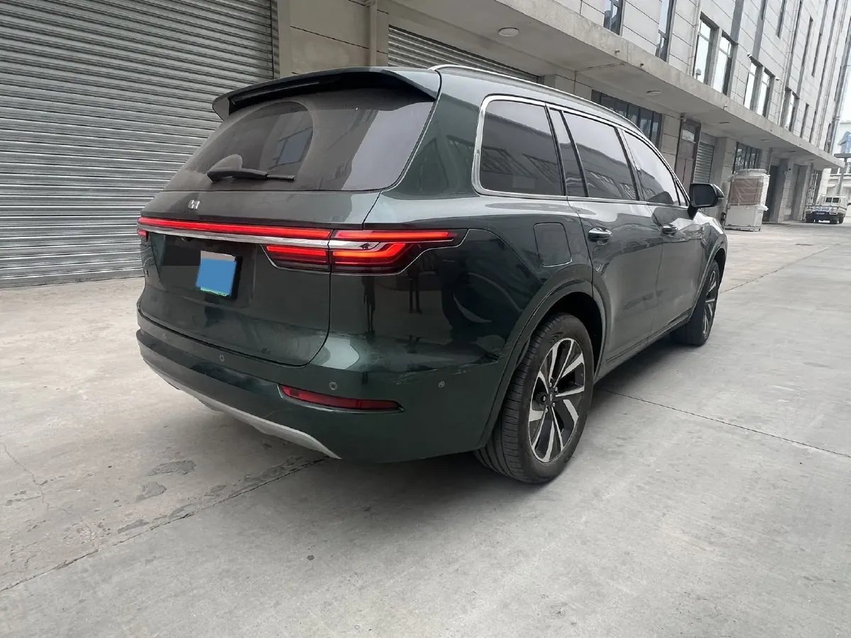 2021 Li ONE Range Extended 131HP REEV 40.5KWH,autocango,china used car exporter,china ev exporter,chinese used car exporter,chinese used ev exporter