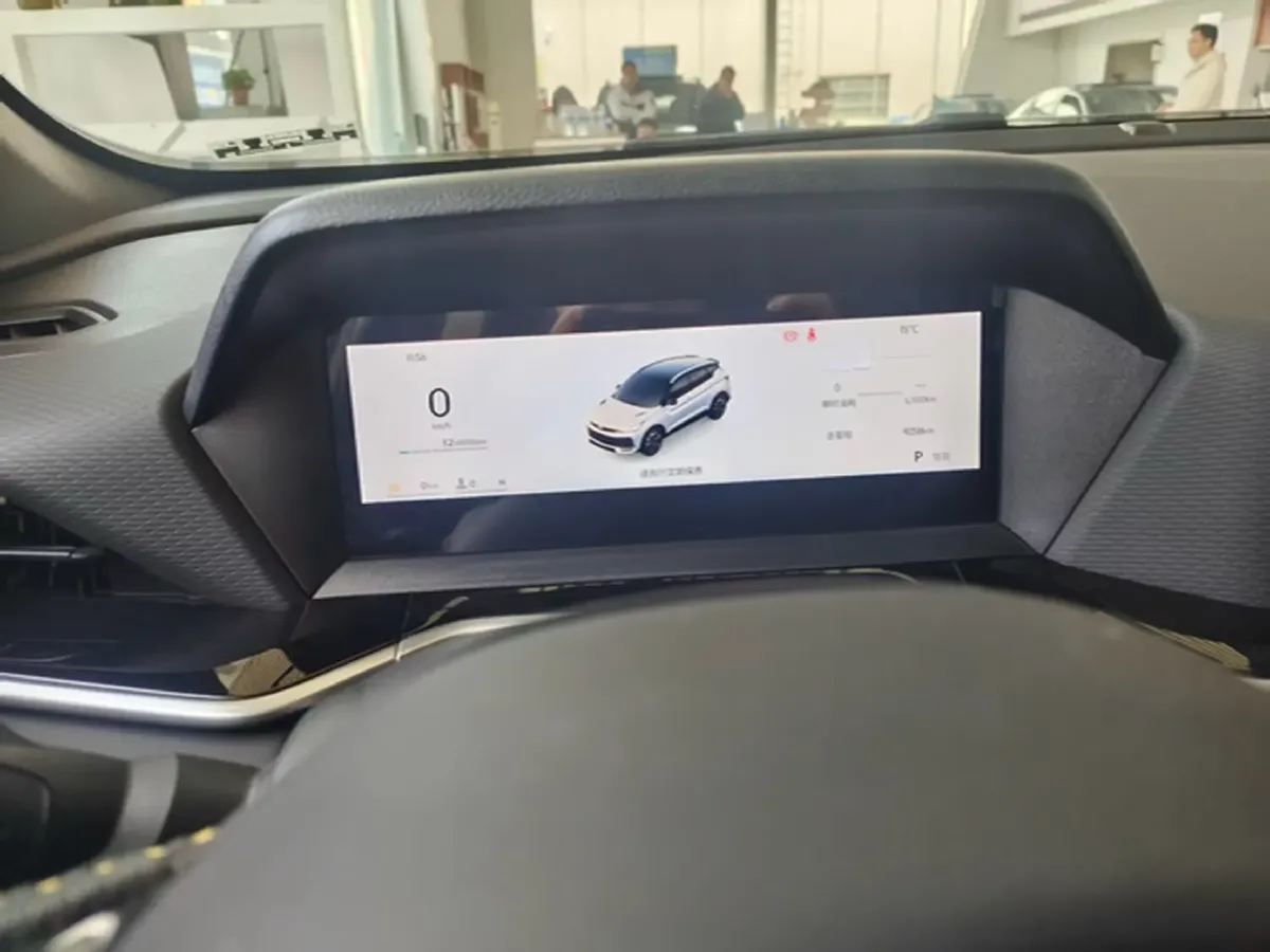 2025 Geely Coolray 1.5T 181HP L4 7DCT,autocango,china used car exporter,china ev exporter,chinese used car exporter,chinese used ev exporter