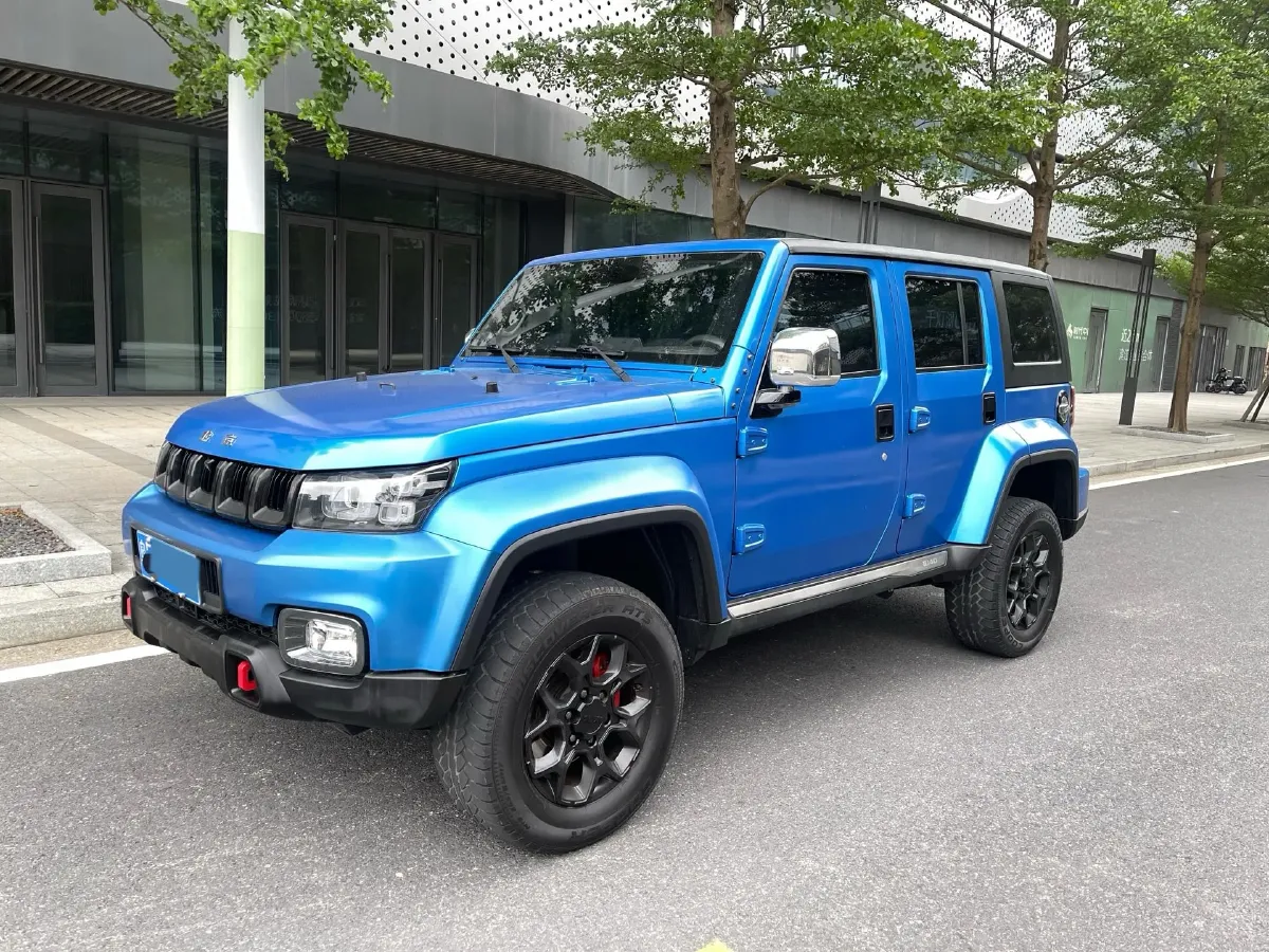2021 Beijing BJ40 2.0T 163HP L4 8AT,autocango,china used car exporter,china ev exporter,chinese used car exporter,chinese used ev exporter