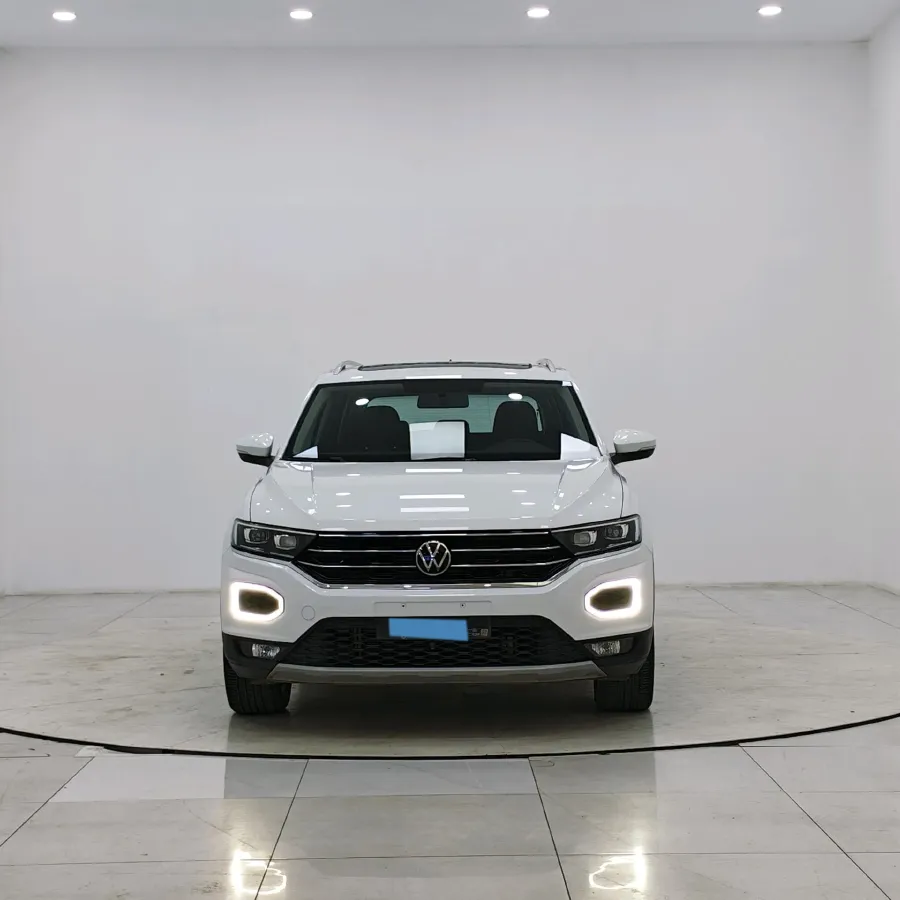 2022 Volkswagen T-Roc 1.4T 150HP L4 7DCT,autocango,china used car exporter,china ev exporter,chinese used car exporter,chinese used ev exporter