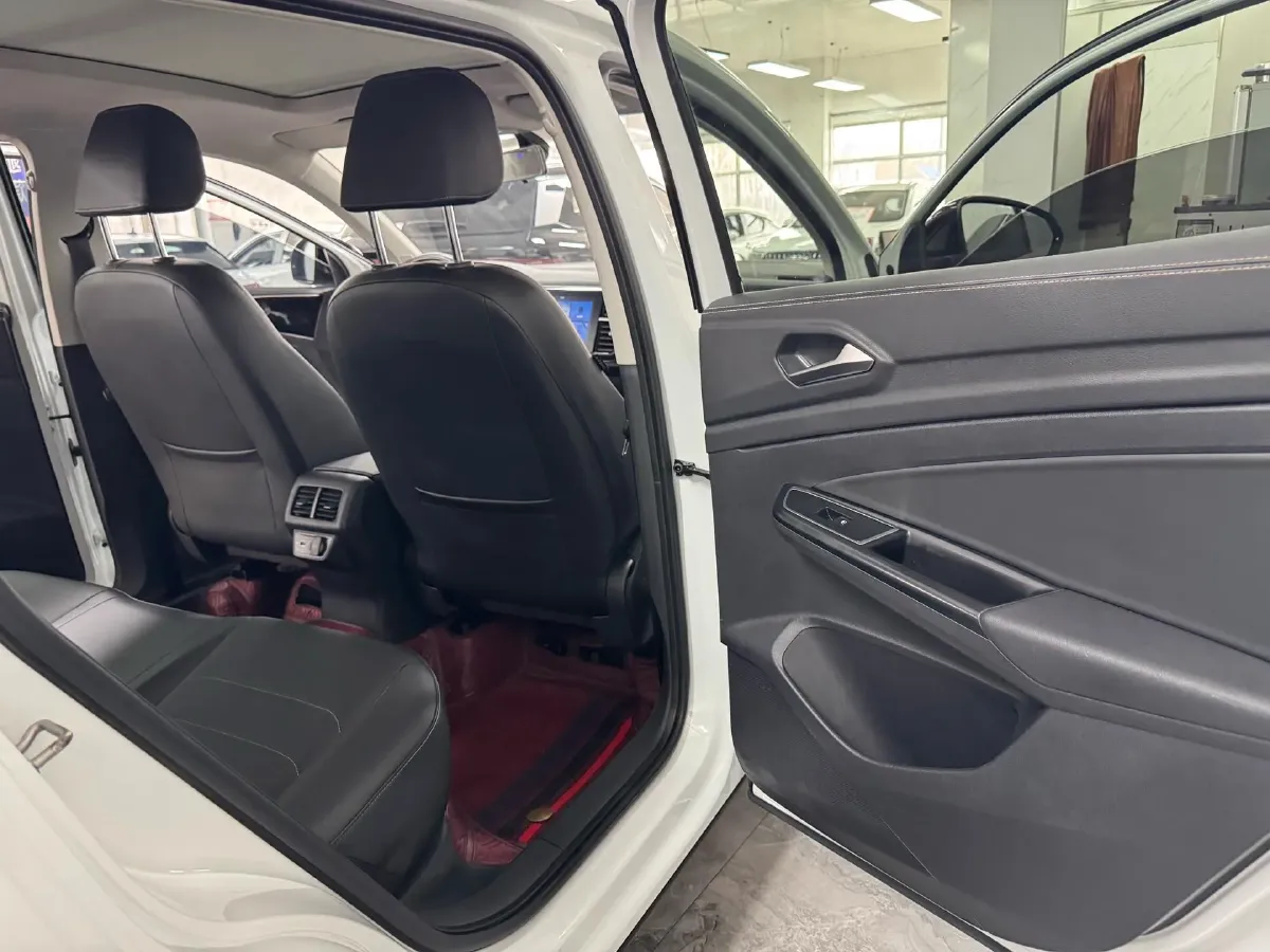 2022 Jetta VS7 1.4T 150HP L4 6AT,autocango,china used car exporter,china ev exporter,chinese used car exporter,chinese used ev exporter