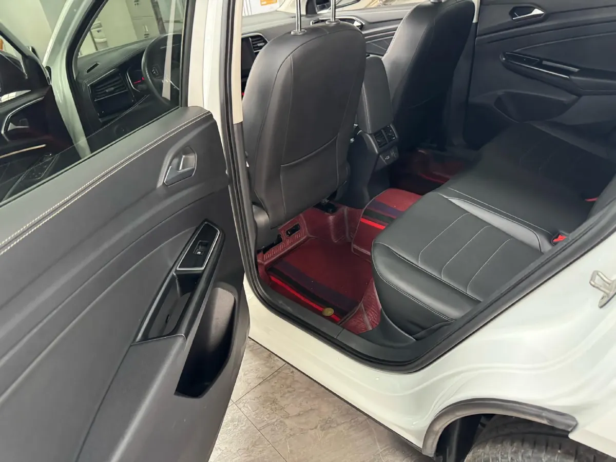 2022 Jetta VS7 1.4T 150HP L4 6AT,autocango,china used car exporter,china ev exporter,chinese used car exporter,chinese used ev exporter