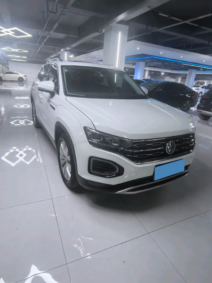 2021 Volkswagen Tayron 2.0T 220HP L4 7DCT,autocango,china used car exporter,china ev exporter,chinese used car exporter,chinese used ev exporter