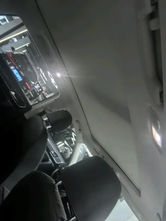 2021 Volkswagen Tayron 2.0T 220HP L4 7DCT,autocango,china used car exporter,china ev exporter,chinese used car exporter,chinese used ev exporter