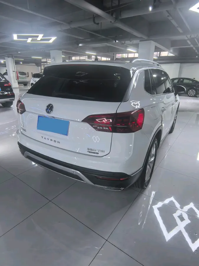 2021 Volkswagen Tayron 2.0T 220HP L4 7DCT,autocango,china used car exporter,china ev exporter,chinese used car exporter,chinese used ev exporter