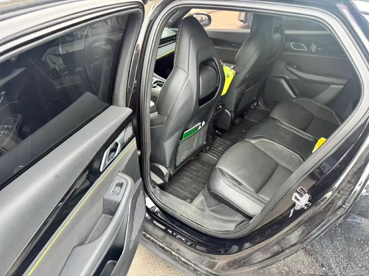 2023 LYNK&CO 03 2.0T 254HP L4 7DCT,autocango,china used car exporter,china ev exporter,chinese used car exporter,chinese used ev exporter