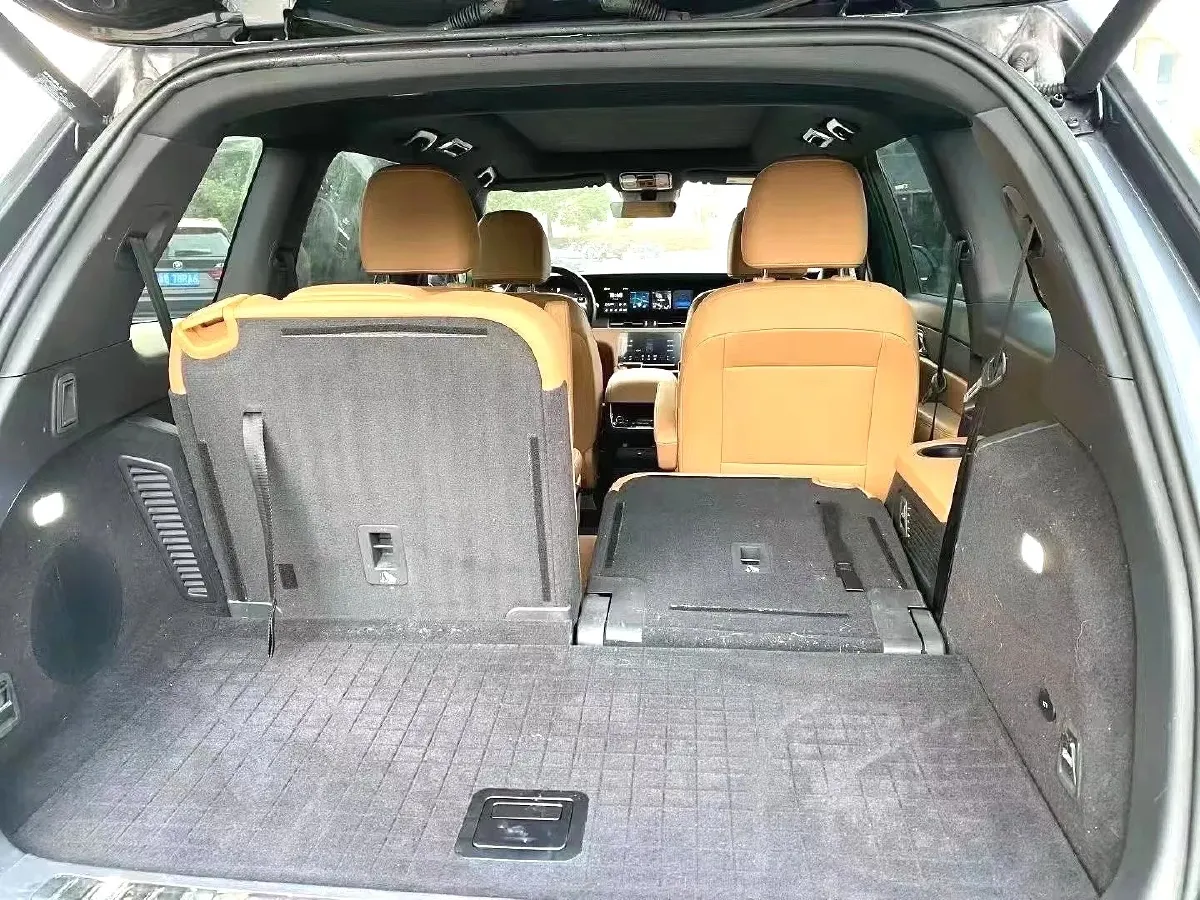 2021 Li ONE Range Extended 131HP REEV 40.5KWH,autocango,china used car exporter,china ev exporter,chinese used car exporter,chinese used ev exporter