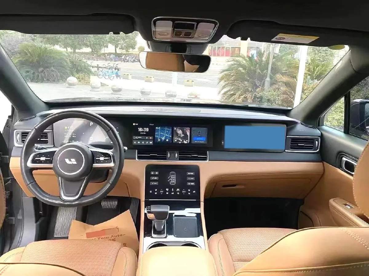 2021 Li ONE Range Extended 131HP REEV 40.5KWH,autocango,china used car exporter,china ev exporter,chinese used car exporter,chinese used ev exporter