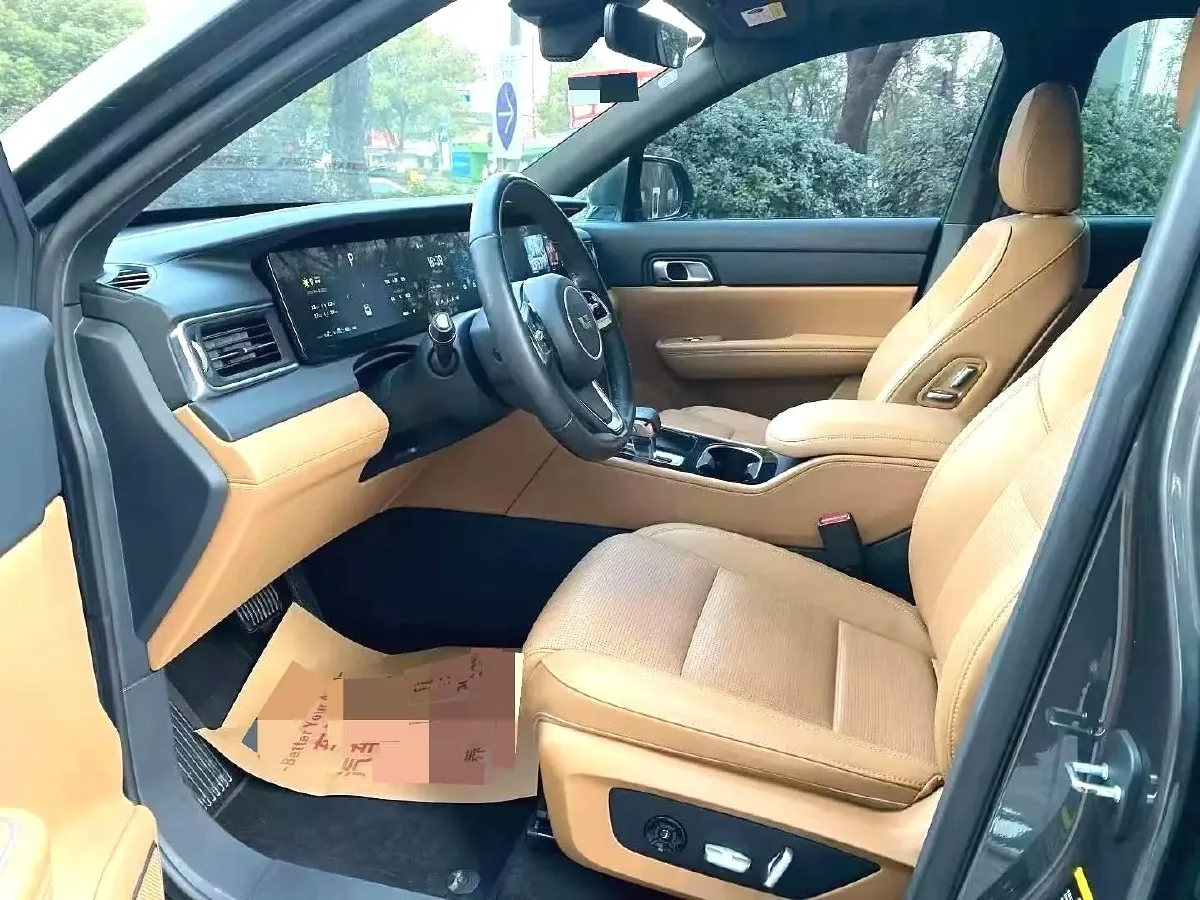 2021 Li ONE Range Extended 131HP REEV 40.5KWH,autocango,china used car exporter,china ev exporter,chinese used car exporter,chinese used ev exporter