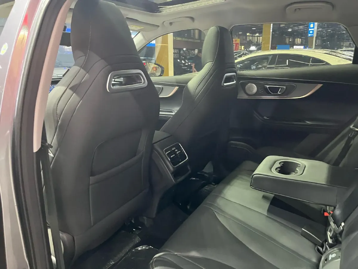 2025 Chery Tiggo 5x 1.5T 156HP L4 CVT,autocango,china used car exporter,china ev exporter,chinese used car exporter,chinese used ev exporter