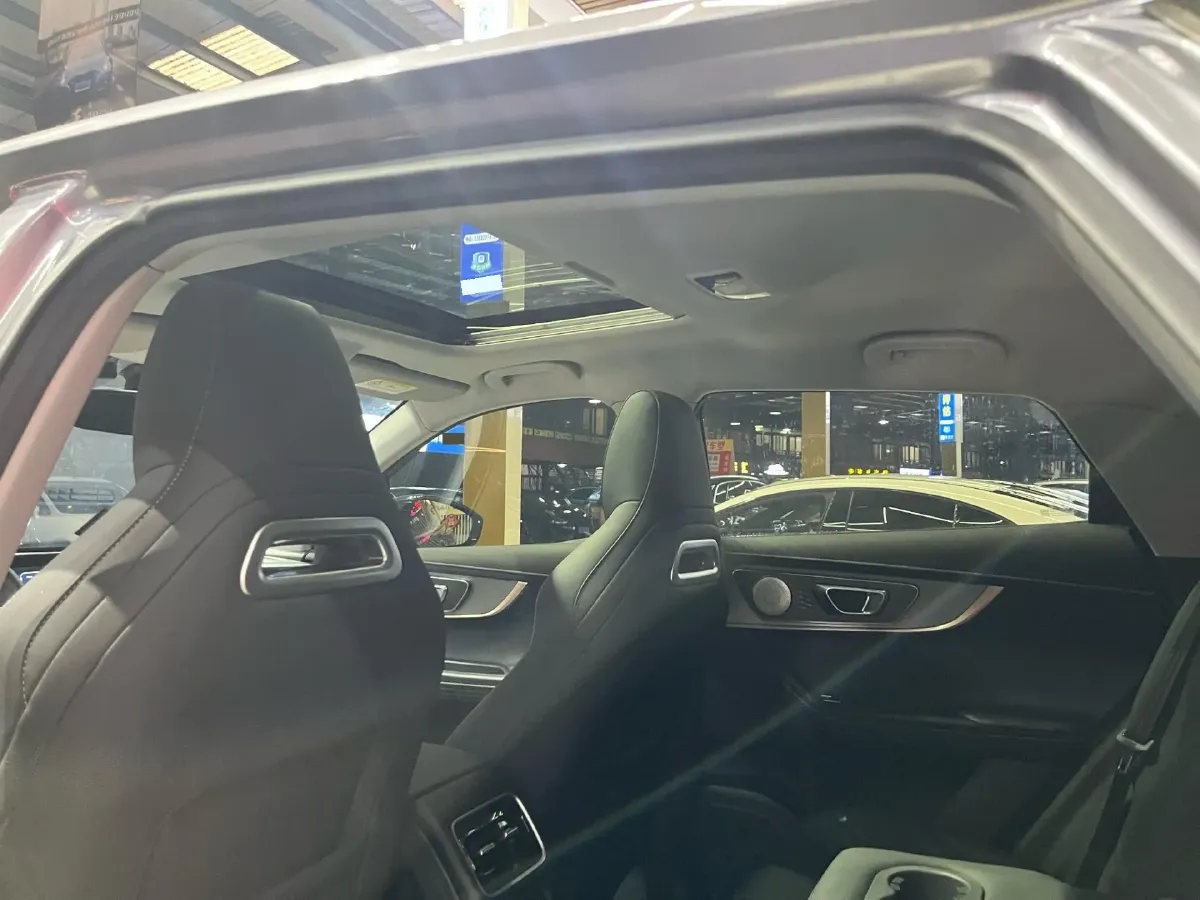 2025 Chery Tiggo 5x 1.5T 156HP L4 CVT,autocango,china used car exporter,china ev exporter,chinese used car exporter,chinese used ev exporter