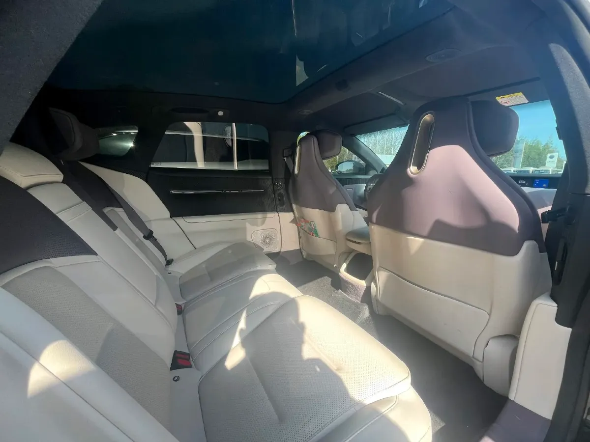 2023 Avatr 12 BEV 94.5KWH,autocango,china used car exporter,china ev exporter,chinese used car exporter,chinese used ev exporter