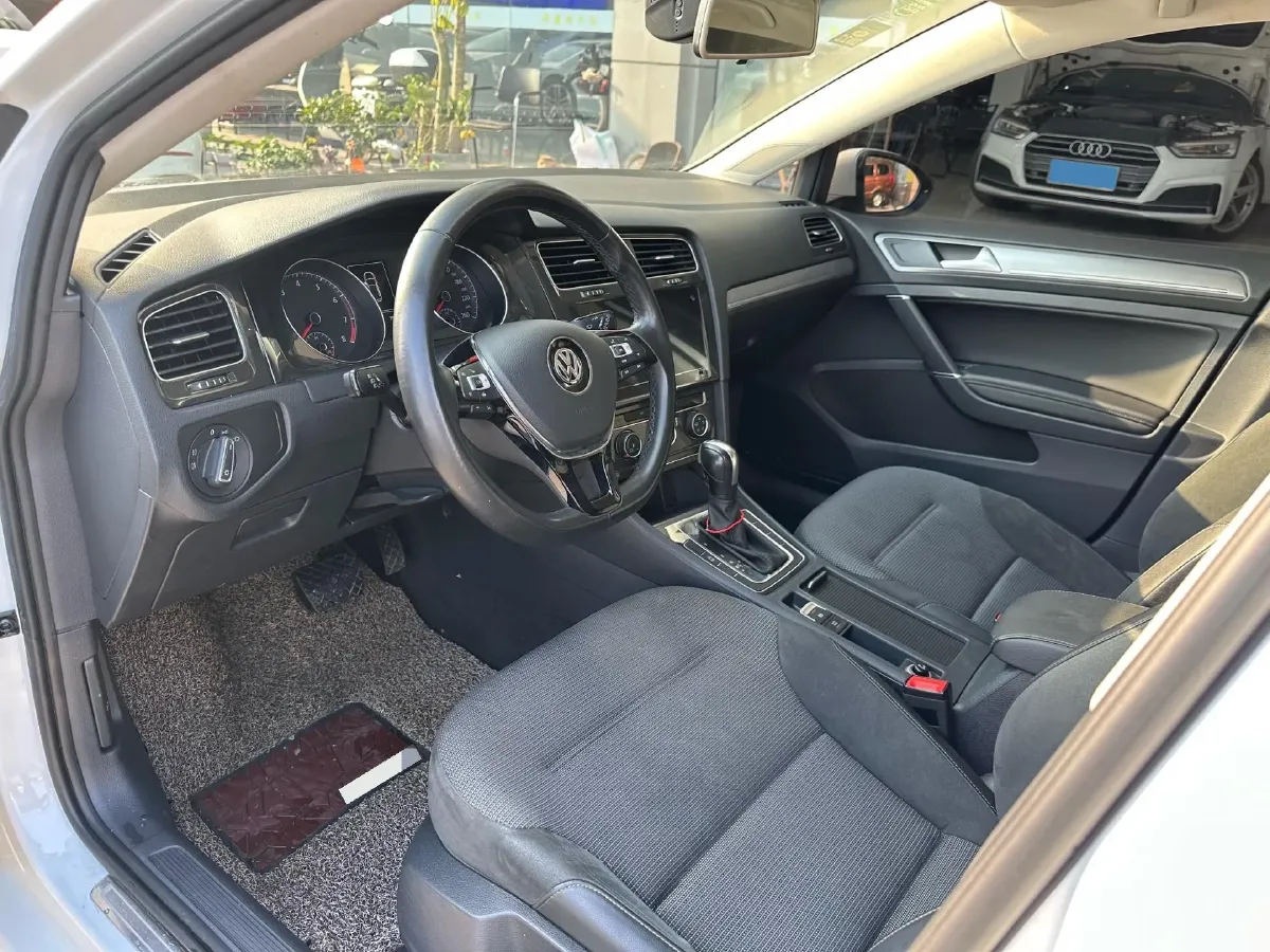 2020 Volkswagen Golf 1.4T 150HP L4 7DCT,autocango,china used car exporter,china ev exporter,chinese used car exporter,chinese used ev exporter