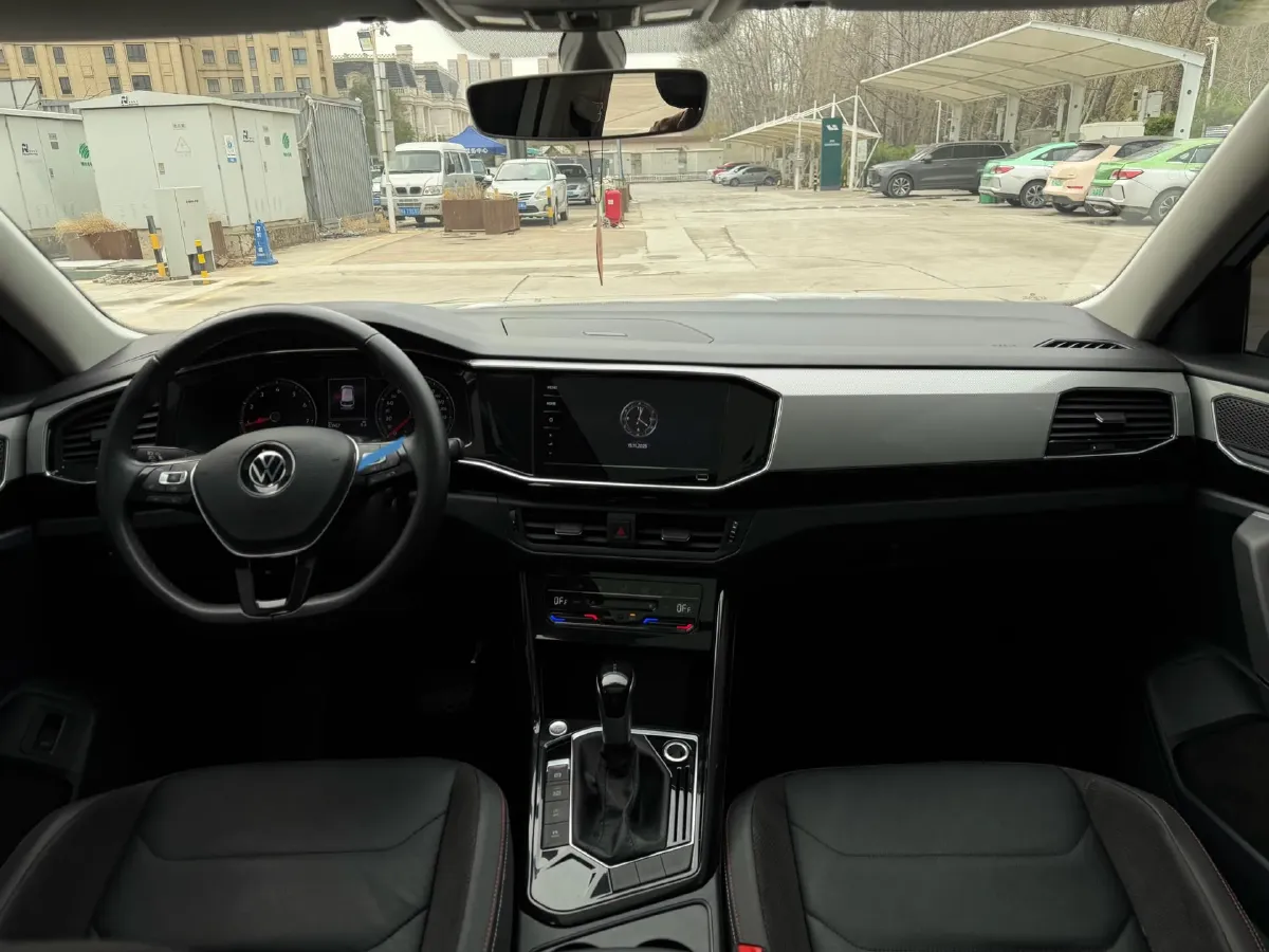 2022 Volkswagen Tayron 2.0T 186HP L4 7DCT,autocango,china used car exporter,china ev exporter,chinese used car exporter,chinese used ev exporter