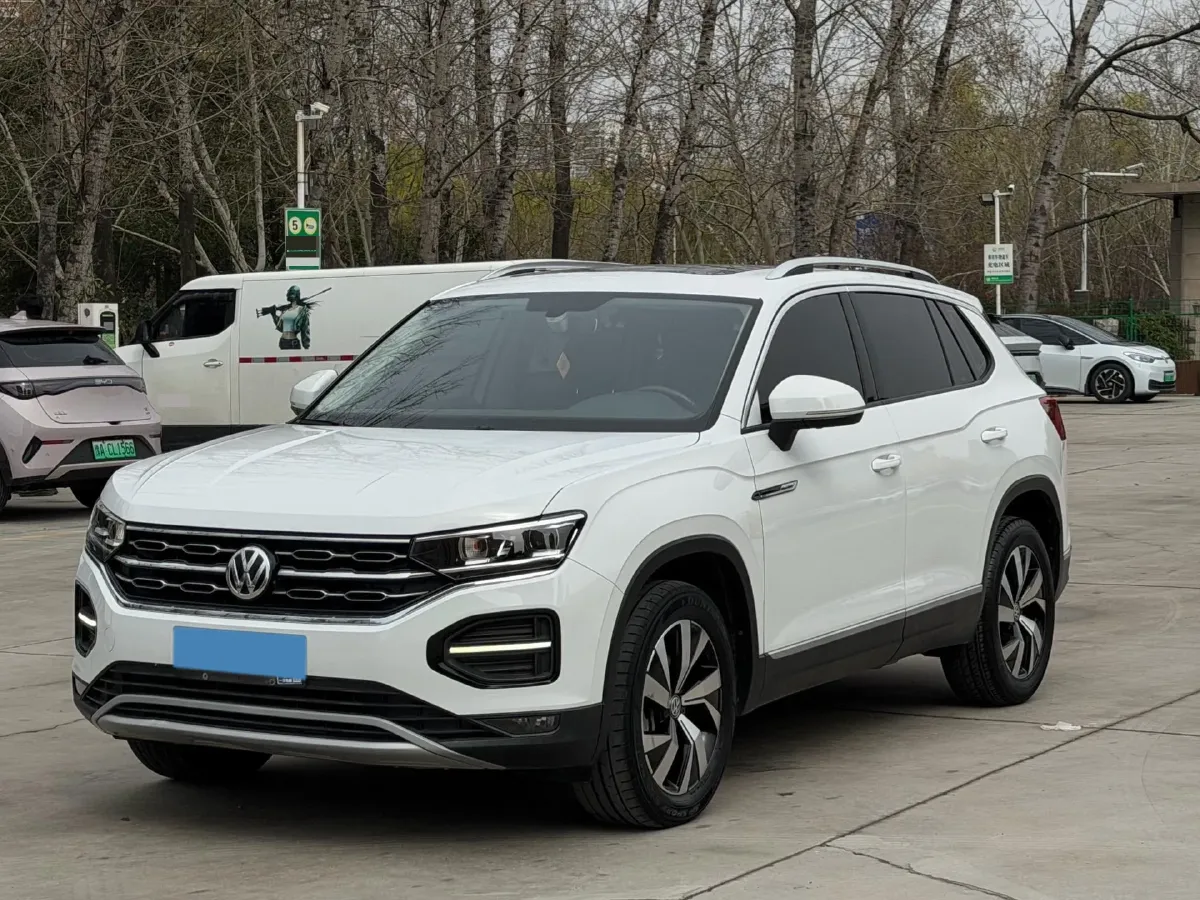 2022 Volkswagen Tayron 2.0T 186HP L4 7DCT,autocango,china used car exporter,china ev exporter,chinese used car exporter,chinese used ev exporter