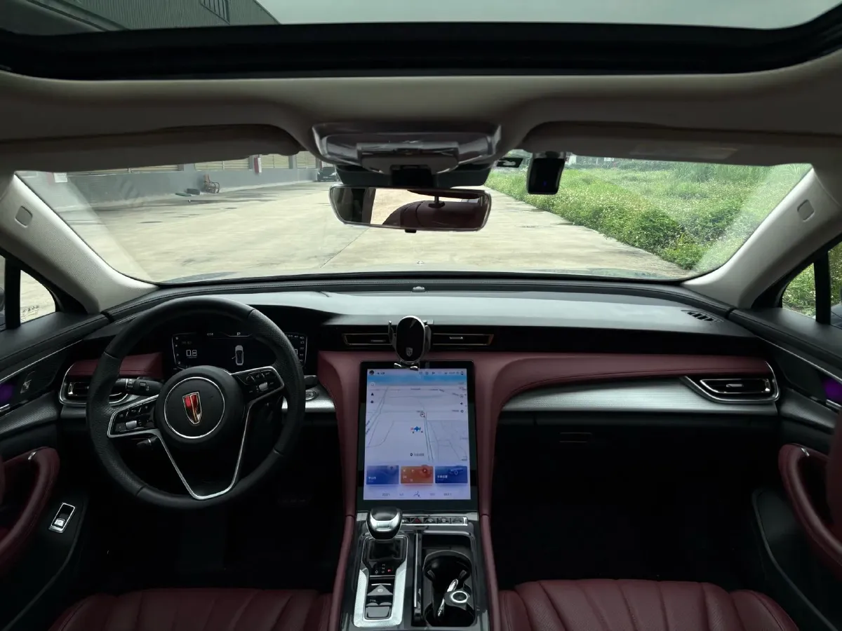 2023 HongQi H5 1.5T 169HP L4 7DCT,autocango,china used car exporter,china ev exporter,chinese used car exporter,chinese used ev exporter