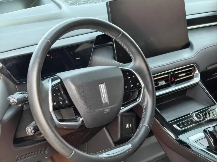 2022 WEY Latte DHT 1.5T 156HP L4 2DHT Hybrid,autocango,china used car exporter,china ev exporter,chinese used car exporter,chinese used ev exporter