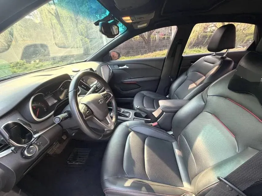 2019 Chevrolet Monza 1.3T 163HP L3 6AT,autocango,china used car exporter,china ev exporter,chinese used car exporter,chinese used ev exporter