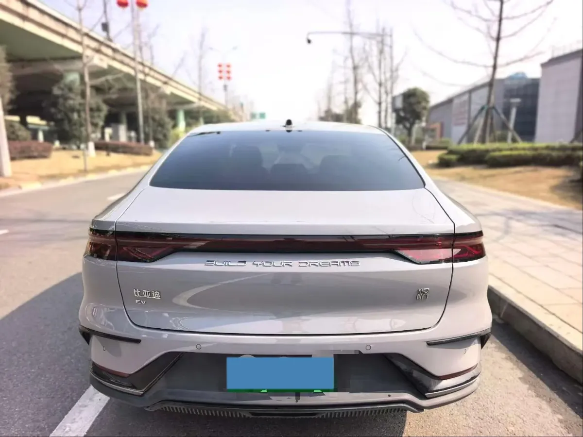 2025 BYD Han 1.5T 156HP L4 E-CVT PHEV,autocango,china used car exporter,china ev exporter,chinese used car exporter,chinese used ev exporter