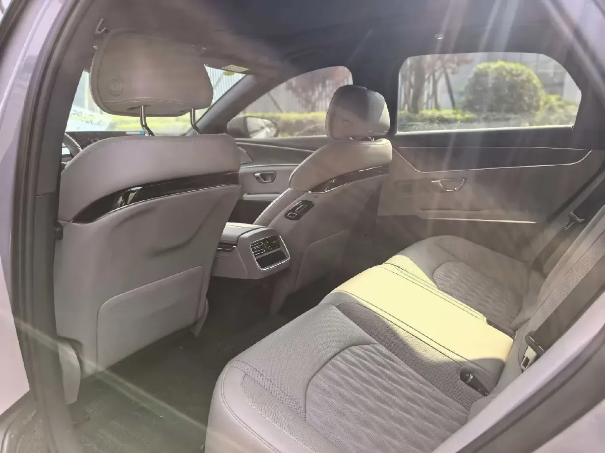 2025 BYD Han 1.5T 156HP L4 E-CVT PHEV,autocango,china used car exporter,china ev exporter,chinese used car exporter,chinese used ev exporter