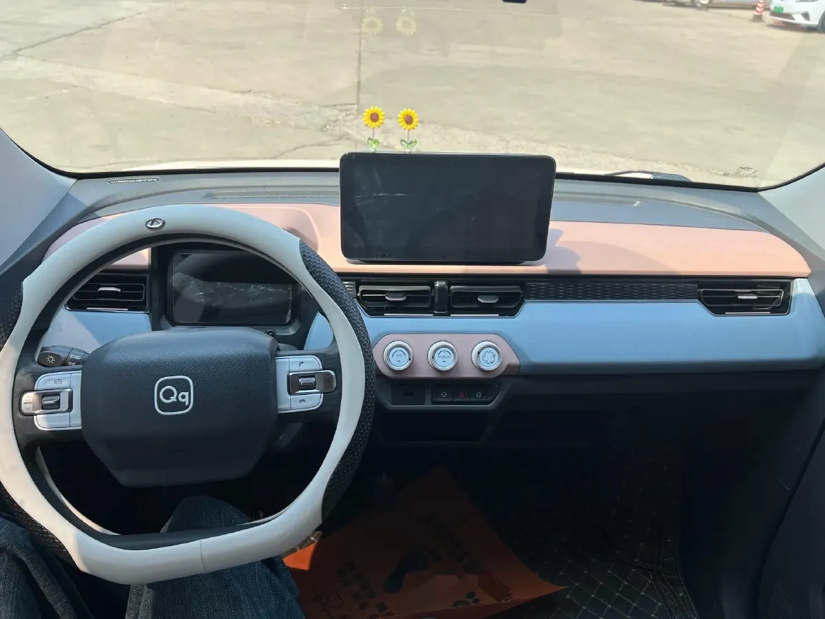 2024 Chery QQ Ice Cream BEV 13.6KWH,autocango,china used car exporter,china ev exporter,chinese used car exporter,chinese used ev exporter